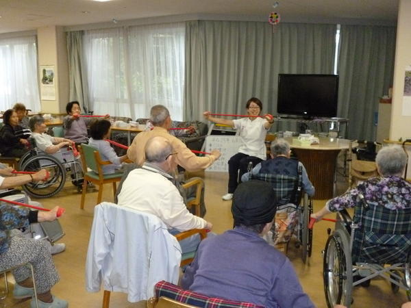 介護老人保健施設さくら野（常勤）の介護福祉士求人メイン写真3