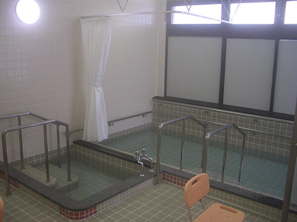ヒューマンライフケア 甲子園の湯（無資格/パート）の介護職求人メイン写真4