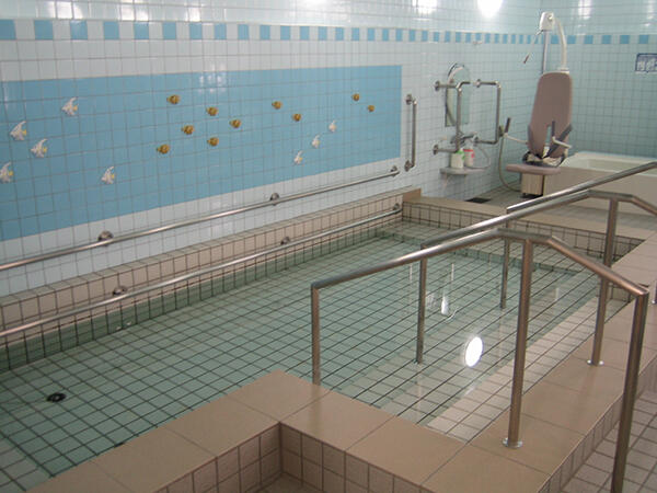 ヒューマンライフケア 豊中の湯（パート）の介護福祉士求人メイン写真4