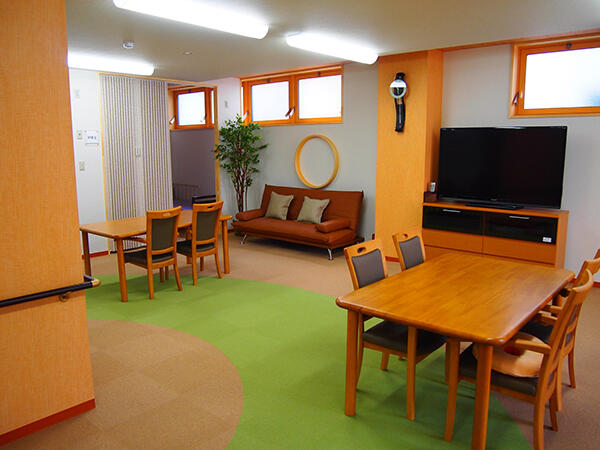 ヒューマンライフケア 高針の湯（無資格/パート）の介護職求人メイン写真2