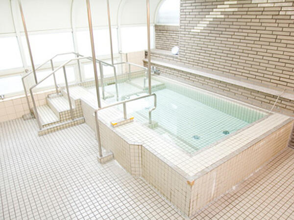 ヒューマンライフケア 薬師の湯（パート）の看護師求人メイン写真4