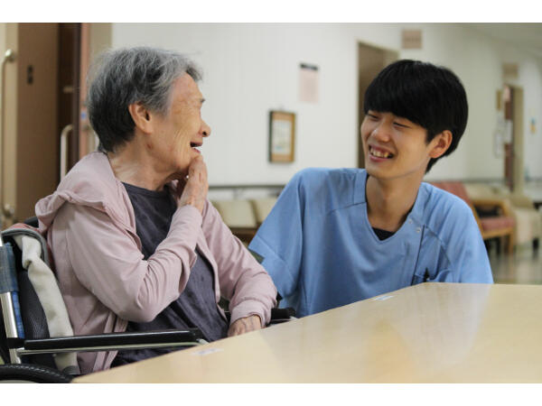 介護老人保健施設ヒューマンライフケア横浜 （常勤）の介護職求人メイン写真1