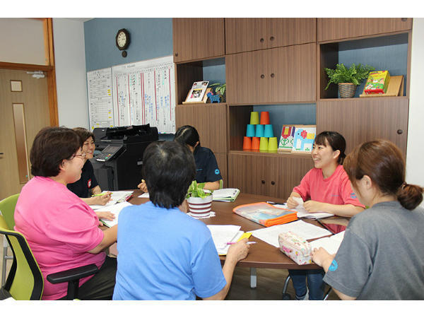 愛泉保育園（常勤）の看護師求人サブ写真1