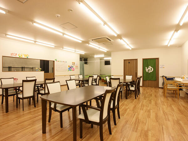 ヒューマンライフケア よどがわ乃湯（パート）の准看護師求人メイン写真3