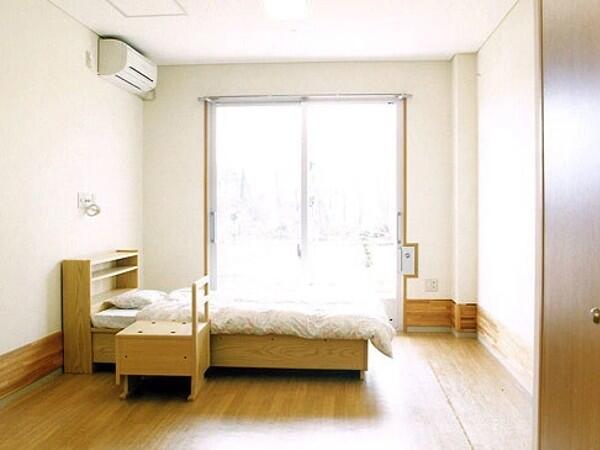 特別養護老人ホーム さざんか園（常勤）の介護福祉士求人メイン写真4