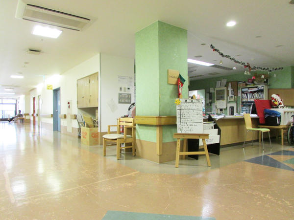 介護老人保健施設スカイ（パート）の看護師求人サブ写真1