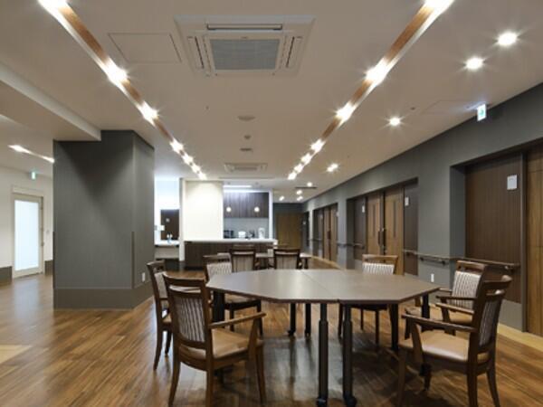 特別養護老人ホーム成島苑（生活相談員/常勤）の介護福祉士求人メイン写真4