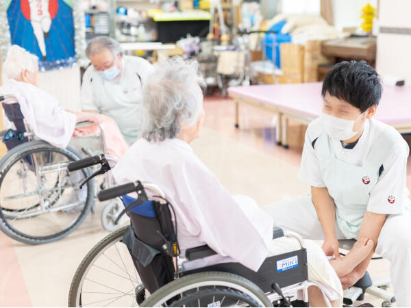 八田なみき病院（常勤）の看護助手求人メイン写真2