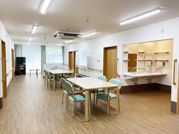 ヒューマンライフケア王禅寺の宿（初任者研修/夜勤専従パート）の介護職求人メイン写真3