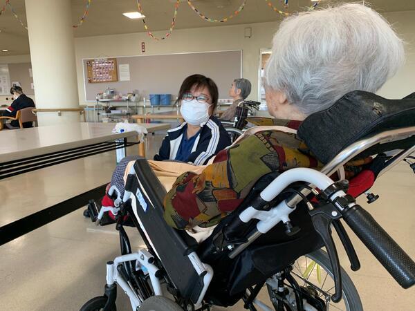 特別養護老人ホーム やすらぎの里（パート）の介護福祉士求人メイン写真2