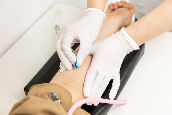 つづき脳神経外科・内科（パート）の看護師求人サブ写真1