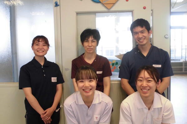 愛知県青い鳥医療療育センター（常勤）の看護師求人メイン写真3