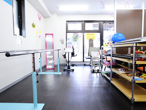 ヒューマンライフケア 星川（パート）の准看護師求人メイン写真5