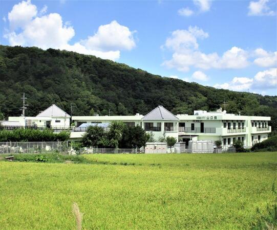 特別養護老人ホーム山口苑（常勤）の介護職求人の写真