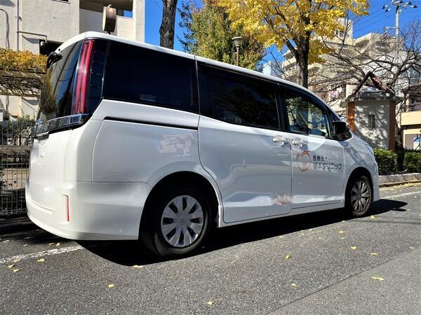 有限会社アンフィ二 （パート）の送迎ドライバー求人メイン写真2