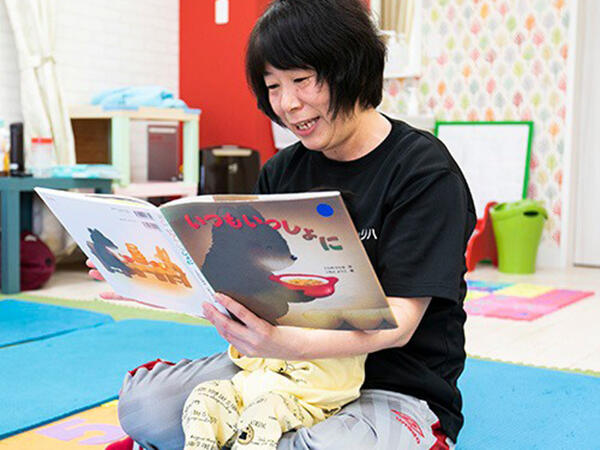 リハ・リハキッズPowers板宿 ビーンズクラス（児童指導員/午後パート）の社会福祉士求人の写真