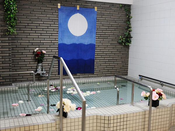 ヒューマンライフケア 鶴の湯（デイサービス）（生活相談員/正社員）の介護福祉士求人メイン写真2