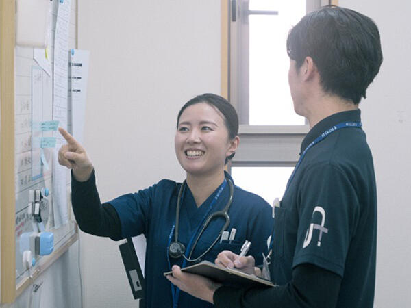 指定訪問看護 アットリハ根岸（常勤）の看護師求人メイン写真2