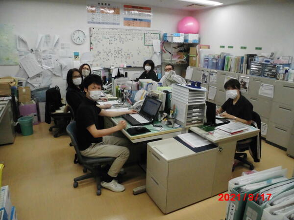 地域包括支援センター 松鶴園（主任介護支援専門員/常勤）のケアマネジャー求人の写真