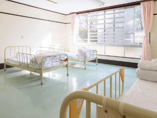 医療法人緑心会　横山記念病院（常勤）の准看護師求人メイン写真2