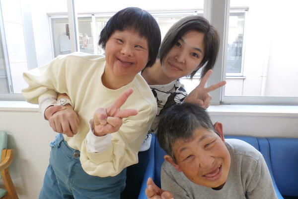 野田芽吹学園【障害者支援施設】（常勤）の支援員求人メイン写真1
