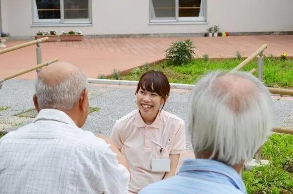 介護老人保健施設 いづみケアセンター（常勤）の介護福祉士求人サブ写真2