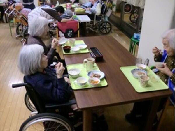 富士見台特別養護老人ホーム（パート）の介護職求人メイン写真3