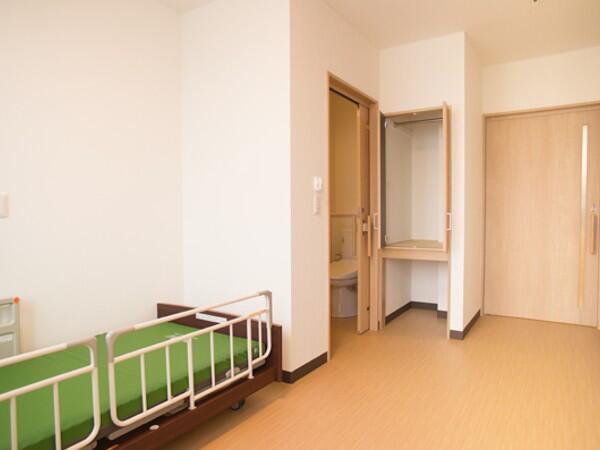 住宅型有料老人ホーム　みゆき苑（夜勤専従/パート）の介護福祉士求人メイン写真5