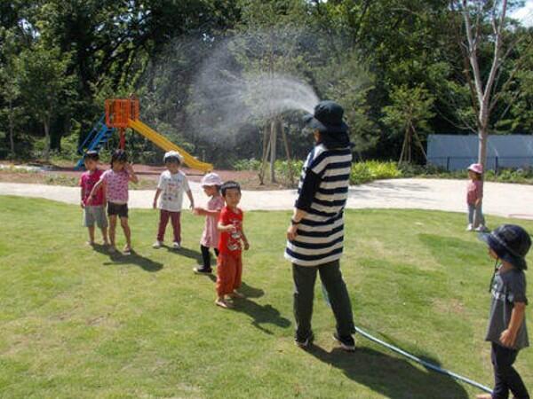 おおたかの空保育園（常勤）の保育士求人メイン写真2
