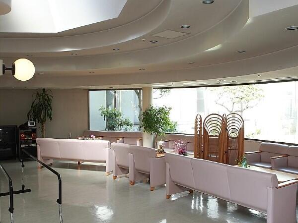 介護付有料老人ホーム 駿河の里（パート）の介護福祉士求人メイン写真3