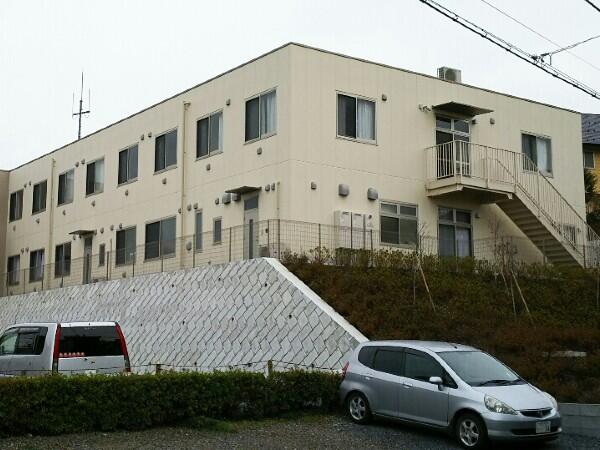 住宅型有料老人ホーム グループリビングアリスの家 椿峰館（常勤）の介護福祉士求人の写真