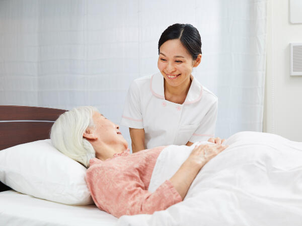 介護付有料老人ホーム ニチイホーム上星川（常勤）の看護師求人サブ写真1