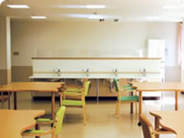 介護付有料老人ホーム敬愛苑 豊田（常勤）の介護福祉士求人メイン写真3