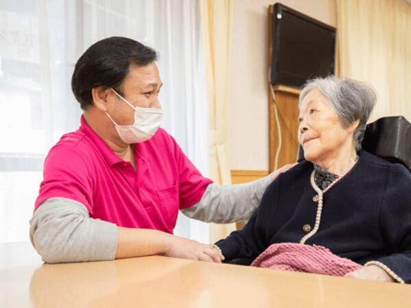 住宅型有料老人ホームさくらんぼ（常勤）の介護福祉士求人メイン写真5