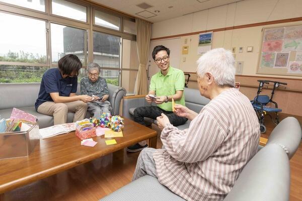 特別養護老人ホーム ガーデンハウス明範荘（機能訓練指導員/常勤）の作業療法士求人メイン写真2