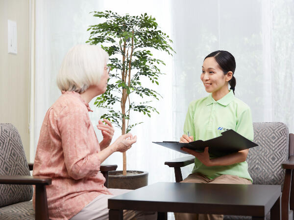 介護付有料老人ホーム ニチイホーム東浦和（生活相談員/常勤）の社会福祉士求人サブ写真1