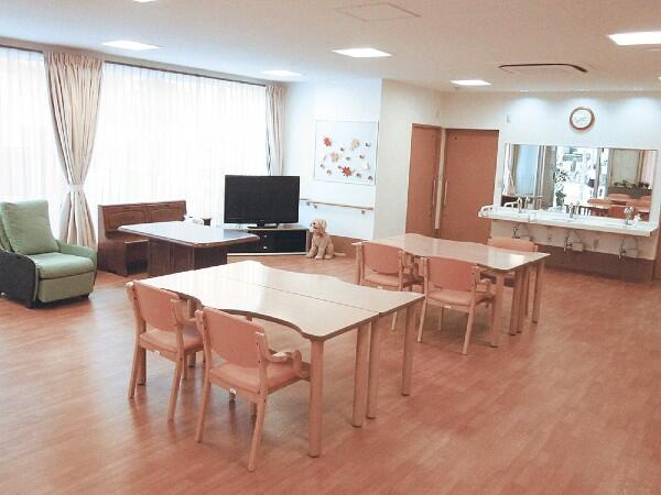 あっぷるデイサービス明石（パート）の介護福祉士求人メイン写真2