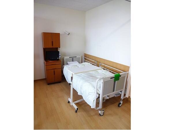 横浜つづき腎クリニック(日勤パート)の看護助手求人サブ写真1