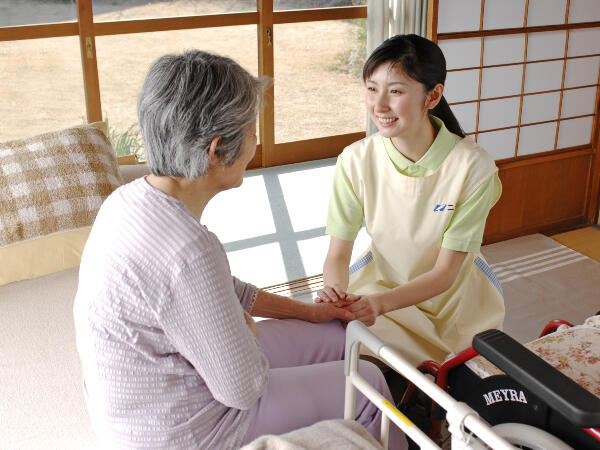 ニチイケアセンター曽谷（松戸支店・訪問介護/パート）の介護福祉士求人メイン写真1