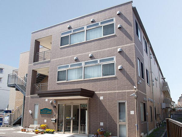 ALSOK介護 介護付有料老人ホーム みんなの家・七里新堤（夜勤専従パート）の介護福祉士求人の写真