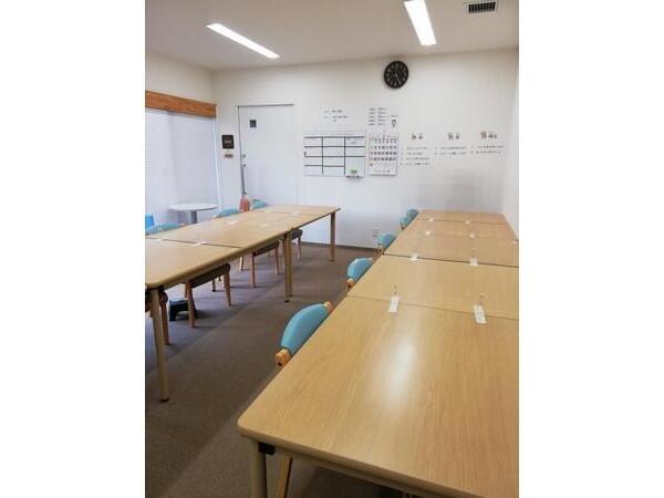 就労継続支援B型事業所 エール（管理者兼サービス管理責任者/正社員）   の社会福祉士求人の写真