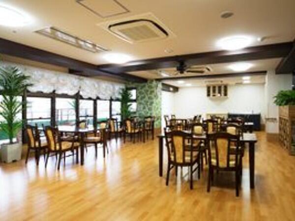 サービス付き高齢者向け住宅 ラ・ソーラみのお駅前（日勤常勤）の介護職求人メイン写真3