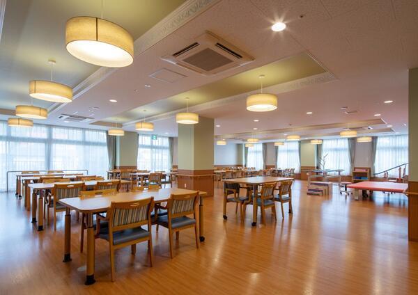 介護老人保健施設 葵の園・我孫子西（支援相談員/常勤）の社会福祉士求人メイン写真2