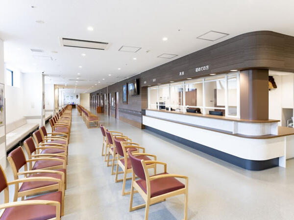 レイクタウン整形外科病院（病棟/常勤）の看護師求人メイン写真2