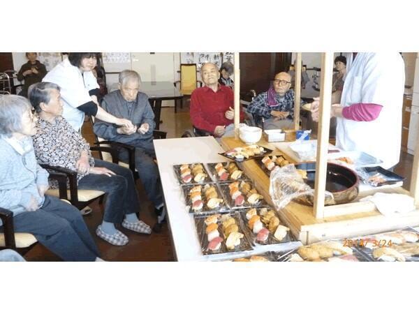 地域密着複合型ホーム 牛久コスモス園（常勤）の介護職求人メイン写真2