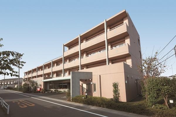 介護付有料老人ホーム ニチイホーム稲城（常勤）の看護師求人メイン写真3