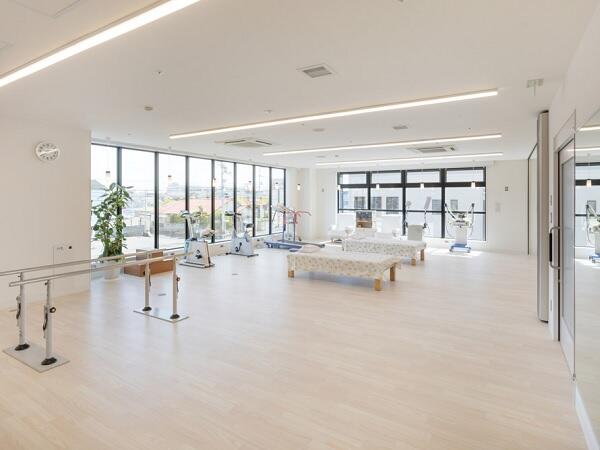 住友内科病院（デイケア/パート）の作業療法士求人メイン写真2