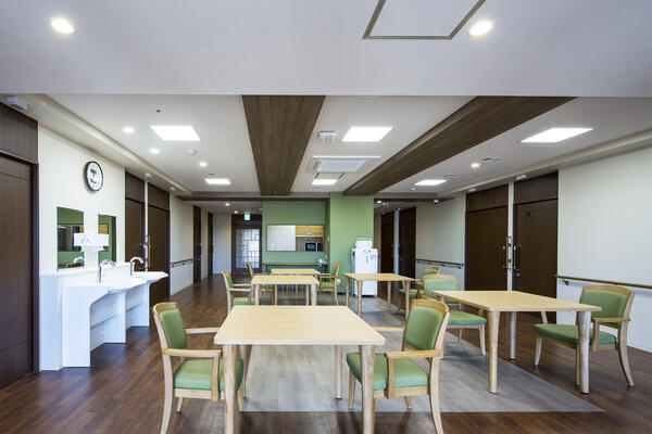 特別養護老人ホーム 華つばき（常勤）の理学療法士求人メイン写真5