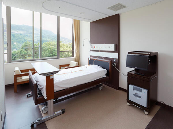 箱根病院（常勤）の看護師求人メイン写真4