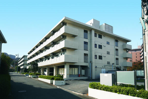 介護付有料老人ホーム ニチイホーム仲町台（常勤）のケアマネジャー求人メイン写真2